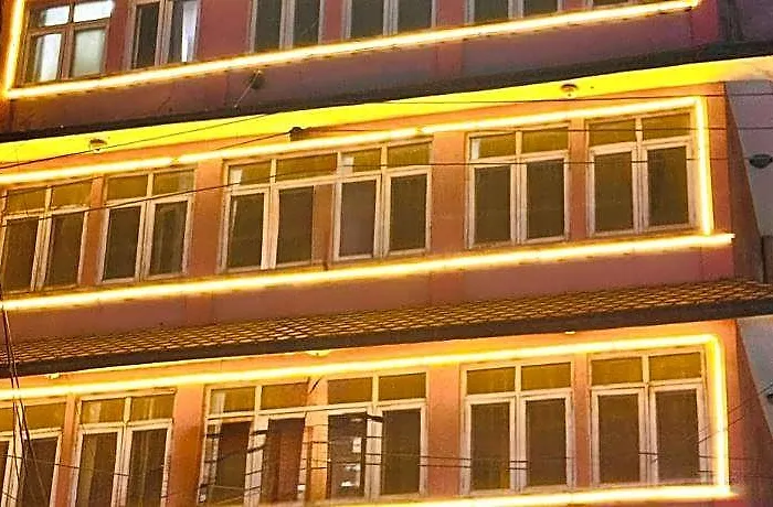 Hotel Mandakini