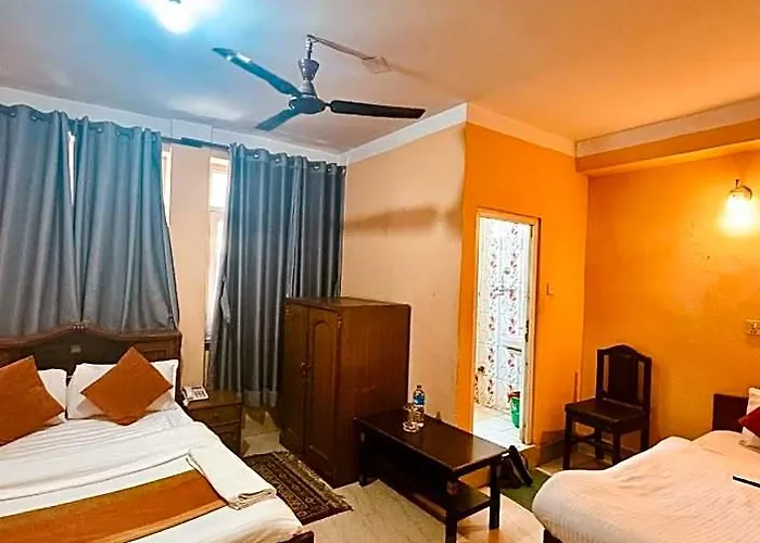 Hotel Mandakini