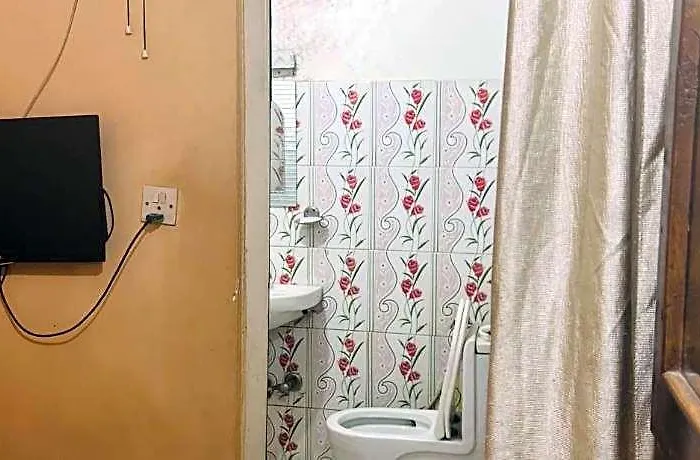 Mandakini 3*